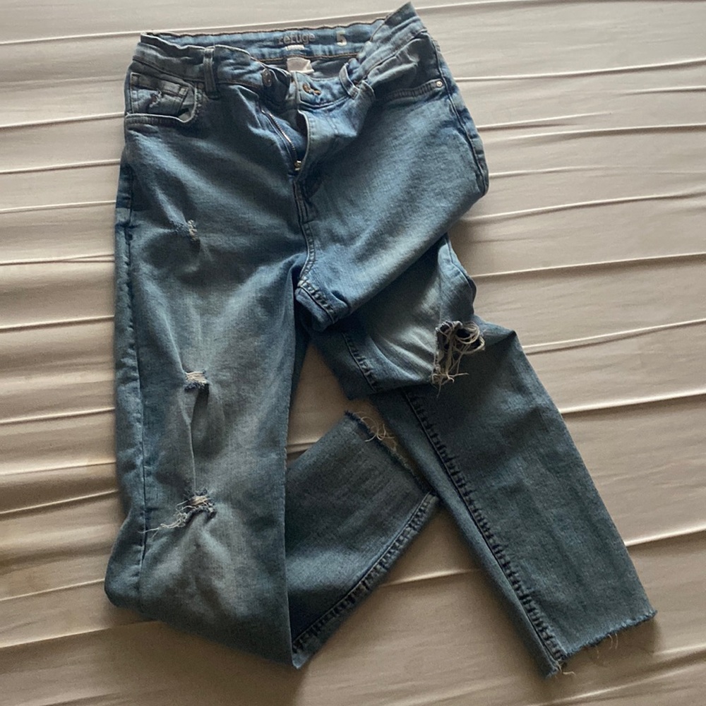 Refuge London size five baggy jeans from urban planet OG price $60 NOW $20